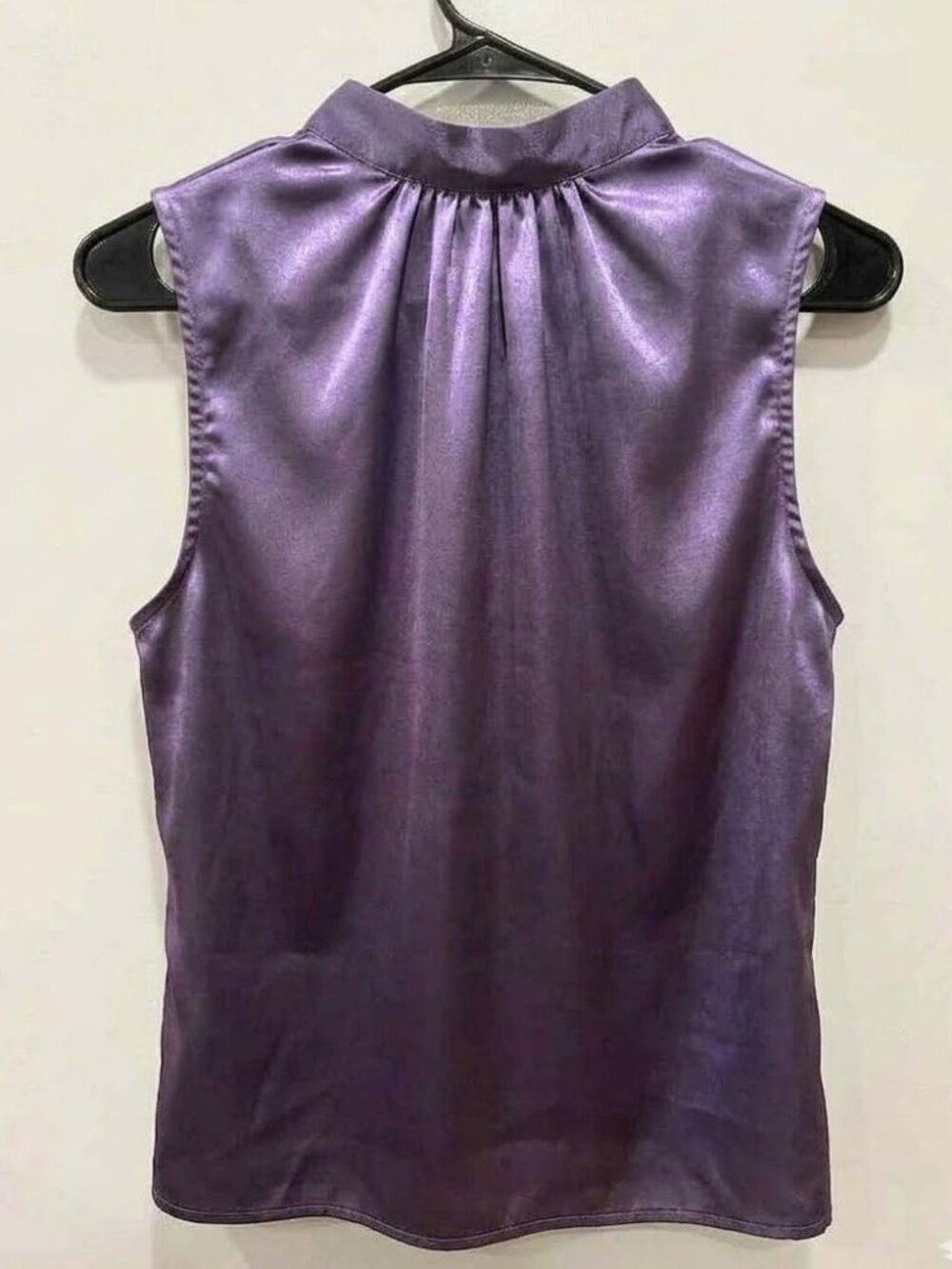 Mock Neck Sleeveless Blouse - Purple, Size Small ✨